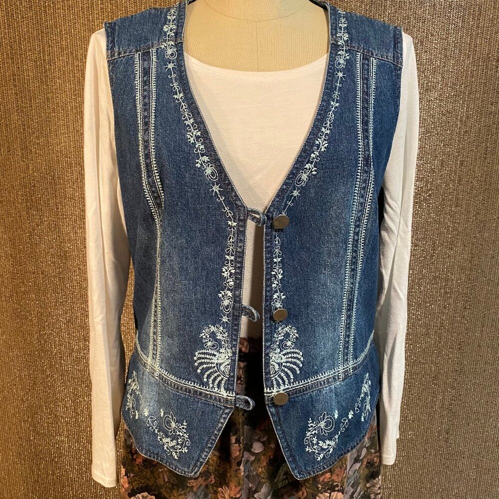 Embroidered Christopher & Banks Denim Vest, Eyelet Lined sz:XL